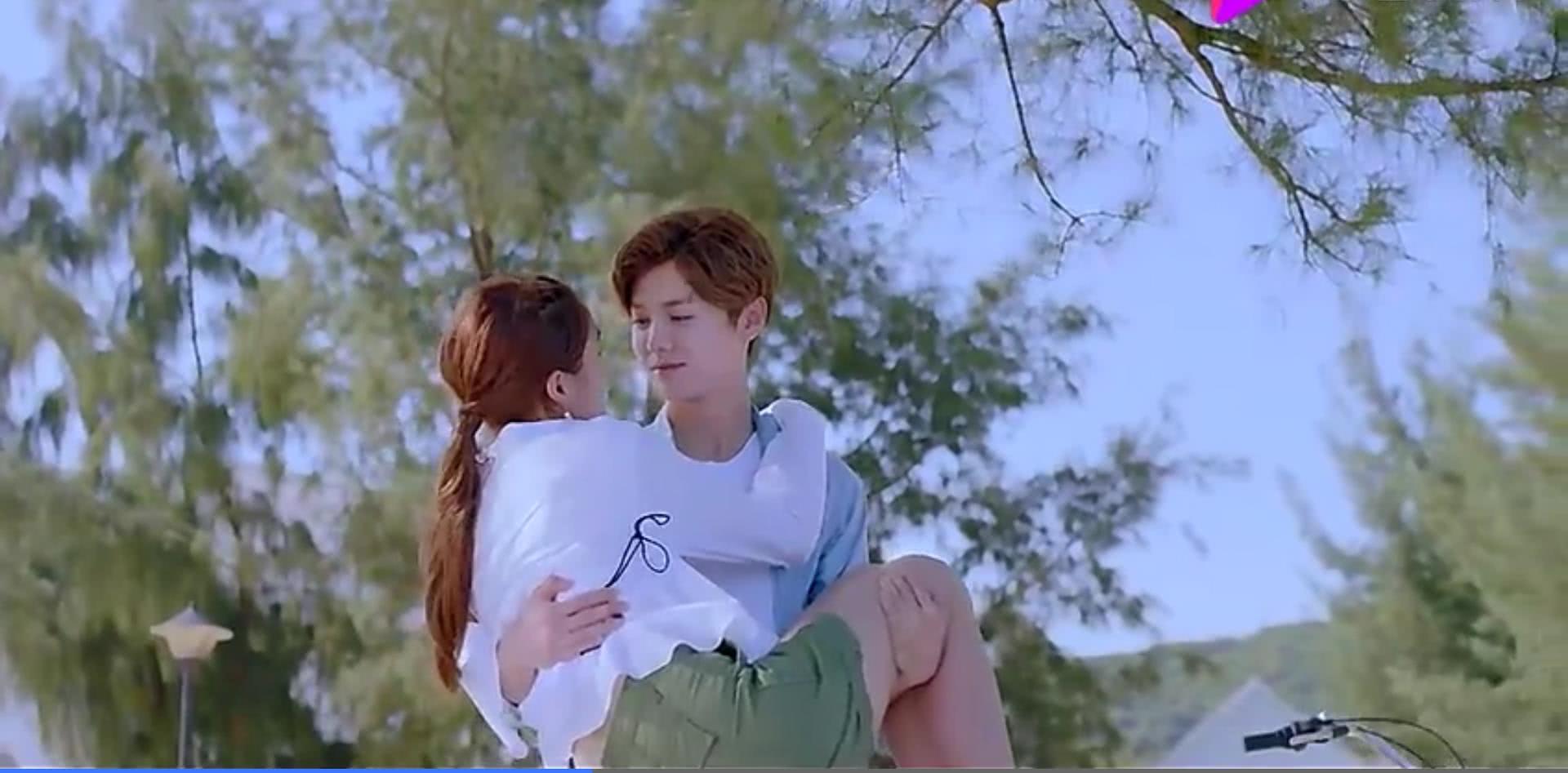 圣女战旗